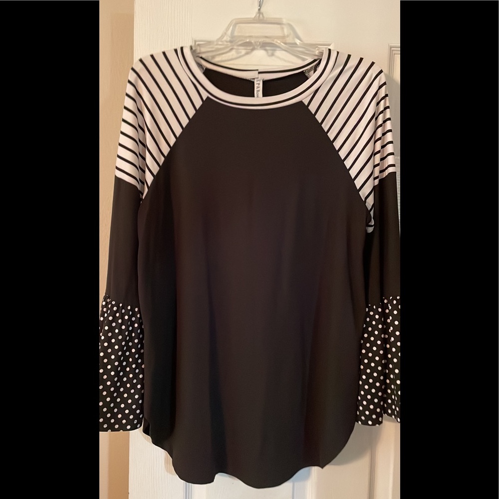Size large.